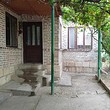 House with a large yard for sale in the town of Alfatar
