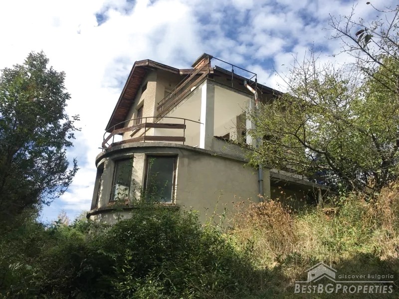 House with amazing views in Svoge