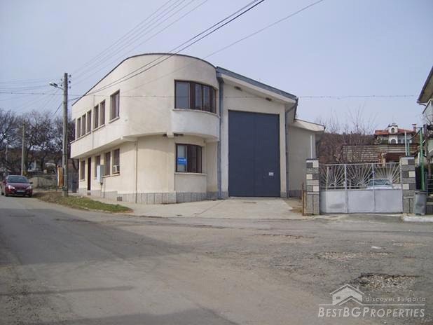House with car service for sale near Stara Zagora