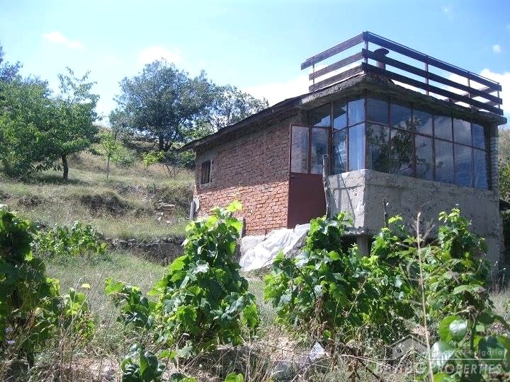 House with land for sale near Klisura