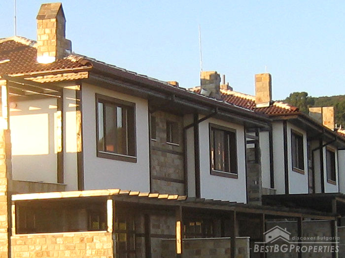 Houses for sale in luxurious holiday complex near Sunny Beach