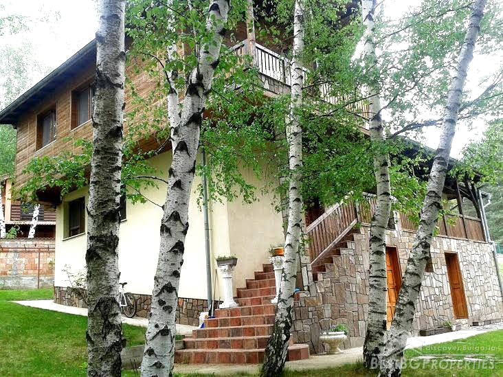 Huge luxury house for sale in Bankya