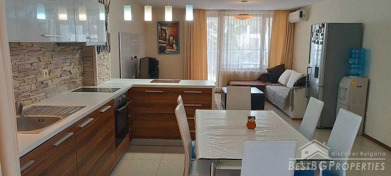Huge maisonette apartment for sale in Golden Sands