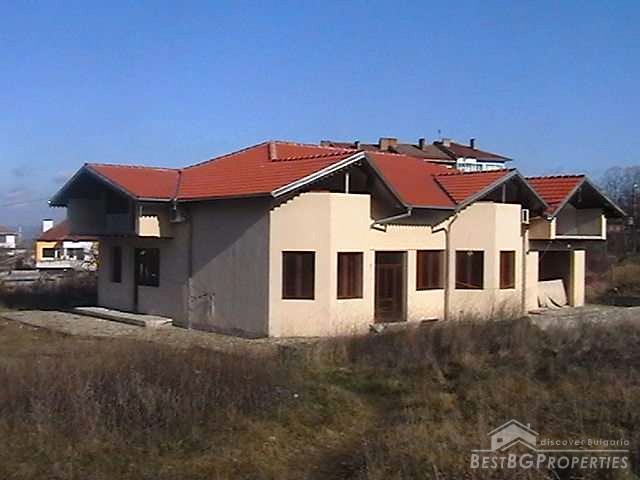 Large house for sale in Gorna Oryahovitsa