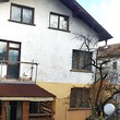 Large house for sale in the city of Pernik