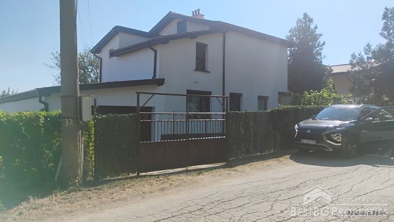 Large house for sale just 20 mins from Varna