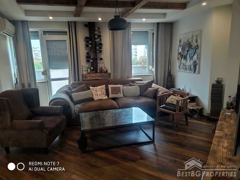 Large luxury apartment for sale in the city of Plovdiv