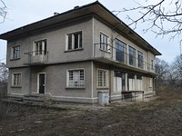 Commercial properties in Polski Trambesh