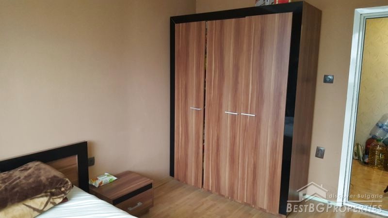 Large renovated apartment for sale in Varna