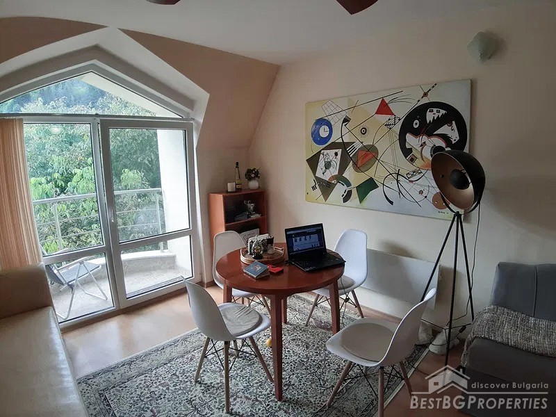 Light studio apartment for sale in the town of Devin