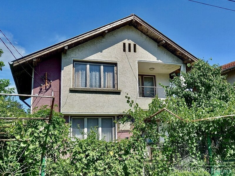 Lovely house for sale near the town of Lukovit