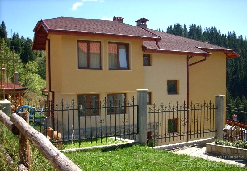 Luxury house for sale near Pamporovo