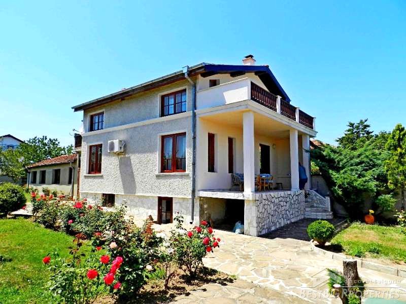 Luxury house for sale near Varna