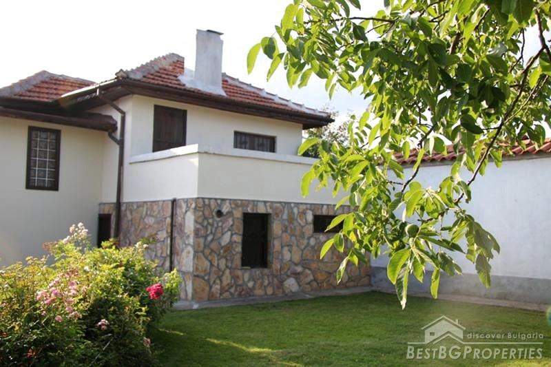 Luxury house with a swimming pool near Plovdiv