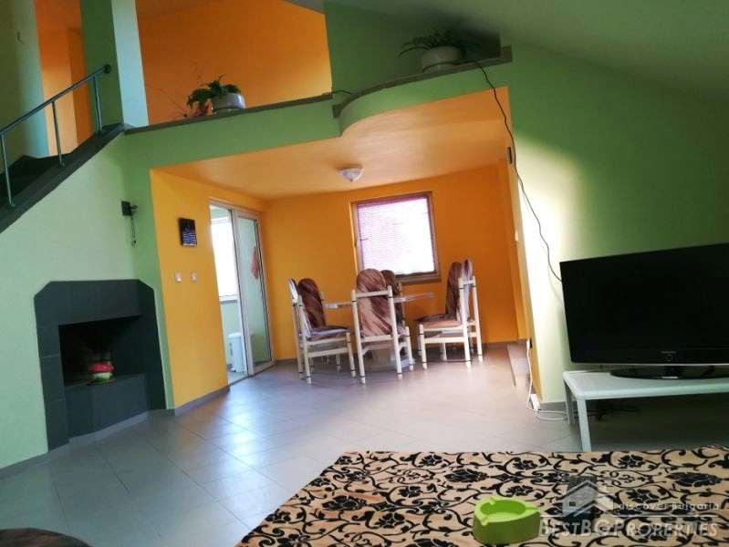 Maisonette for sale in the center of Yambol