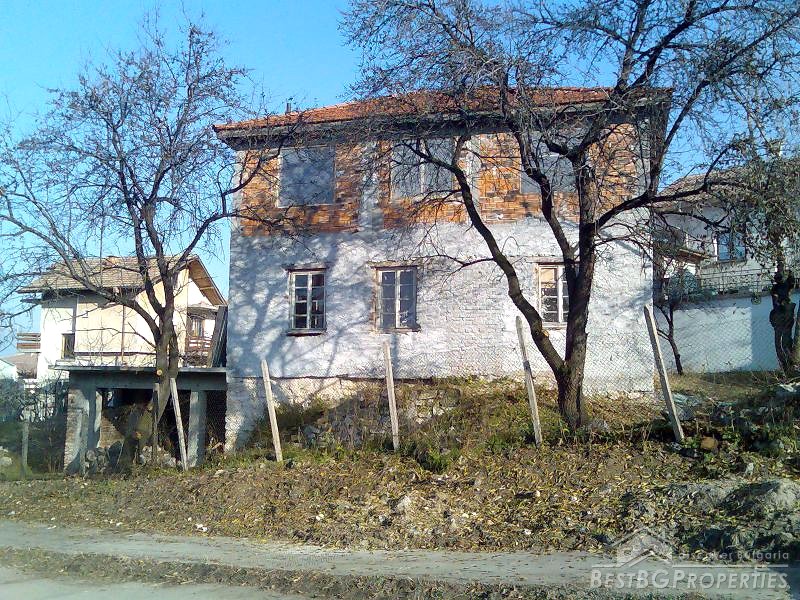 Massive House In The Foot Of The Mountain Rodopi 5 km Away From Plovdiv