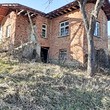 Mountain house for sale in the town of Apriltsi