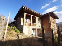 Mountain house for sale near the beautiful town of Elena