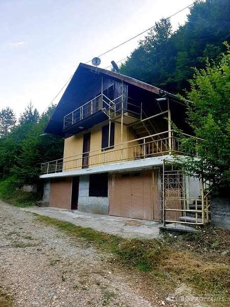 Mountain house for sale near the town of Kardzhali