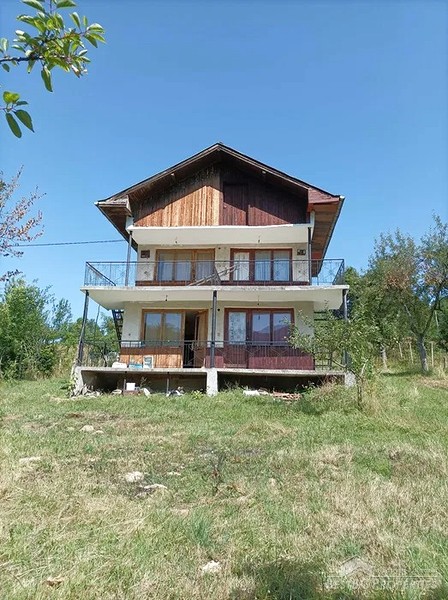 Neat house for sale in Stara Planina Mountain