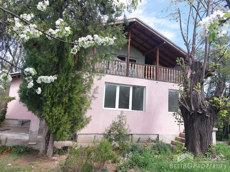 Neat house for sale in the town of Gorna Oryahovitsa