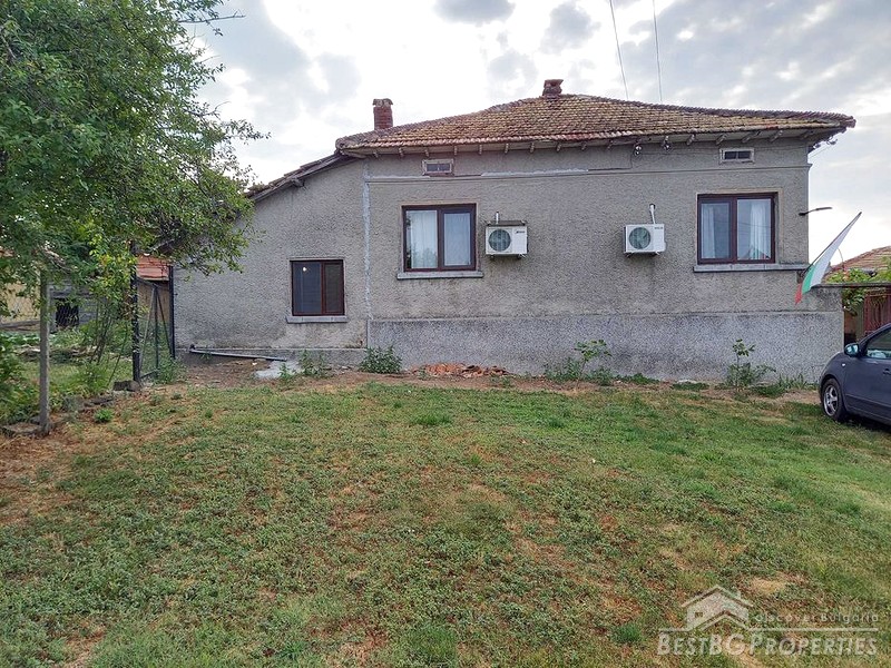 Neat house for sale near Targovishte