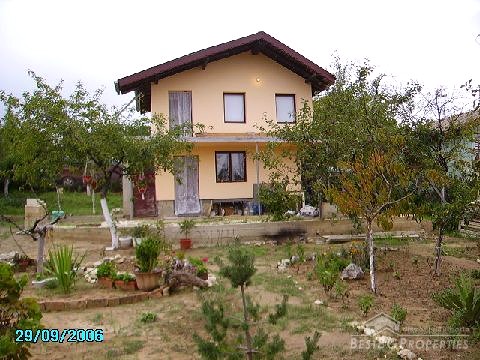 New One-Bedroom House Near Varna
