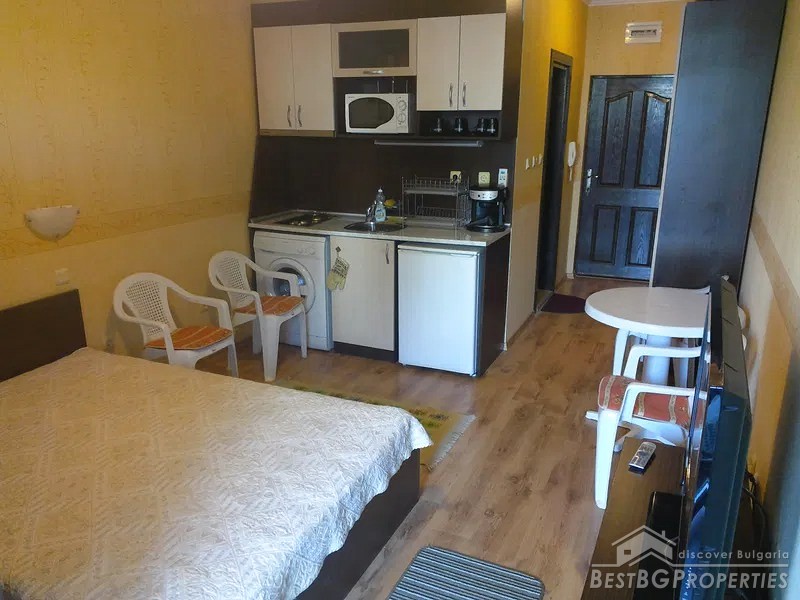 New studio apartment for sale in Saint Vlas