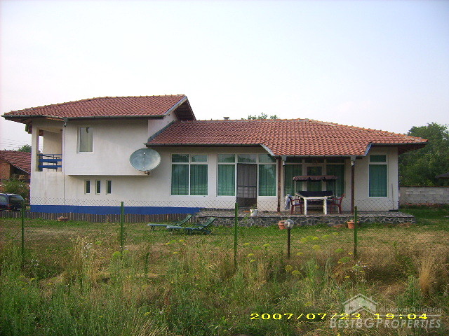 Nice Cozy Village House Near Golf Course And Sofia