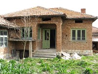 Nice Village Brick House Near Veliko Tyrnovo