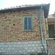 Old House with 2300 sq.m. Garden