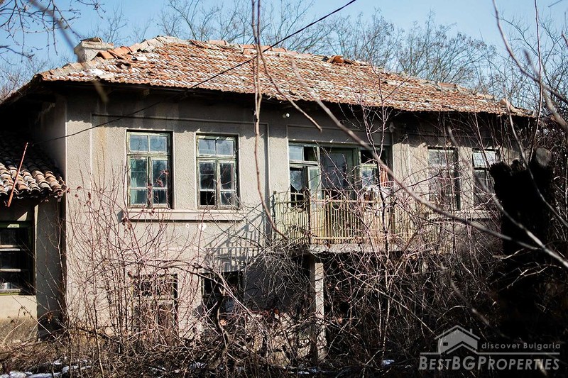 Old house for sale close to Varna