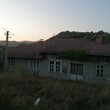 Old house for sale in the mountains near Elena