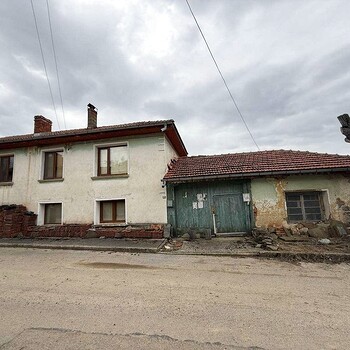 Houses in Troyan