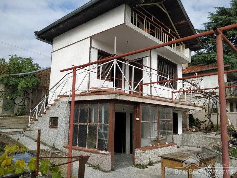Panoramic house for sale in the sea resort Golden Sands
