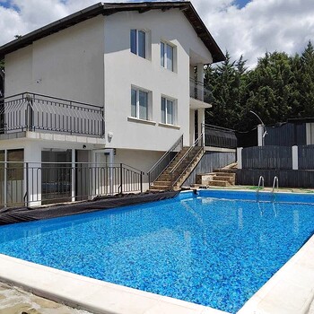 Houses in Sunny Beach