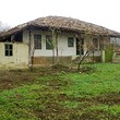 Plot of land with an old building near Veliko Tarnovo