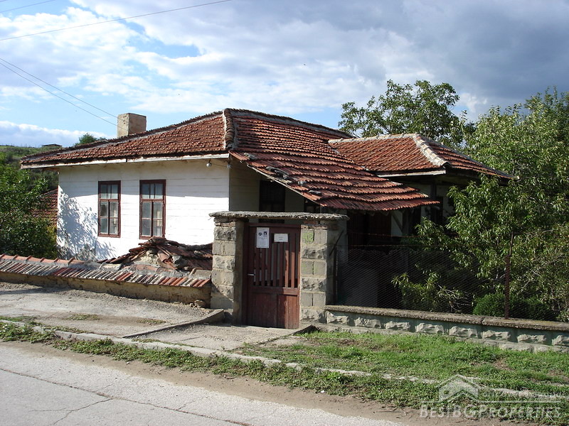 Pretty House Built In The Traditional Bulgarian Style