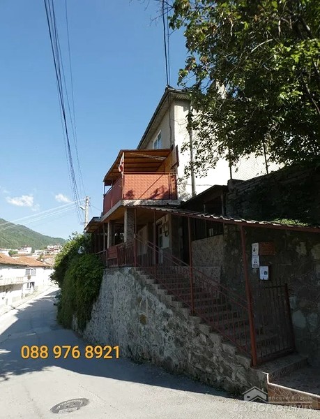 Property for sale in the heart of the Rhodopes