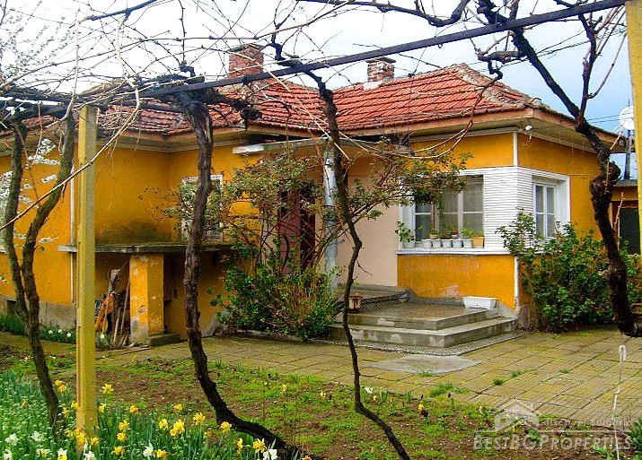 Property for sale in the town of Nikolaevo