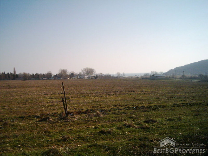 Regulated plot of land for sale near the sea