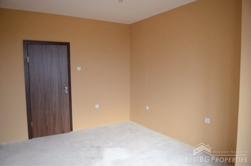 Renovated apartment for sale in Cherven Bryag