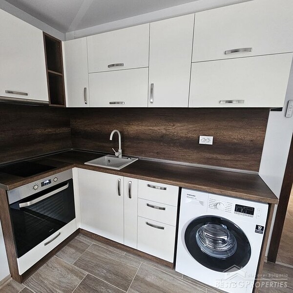 Renovated furnished apartment for sale in Gorna Oryahovitsa