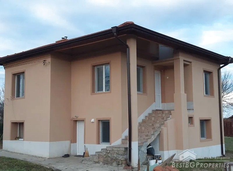 Renovated furnished house for sale close to Sredets