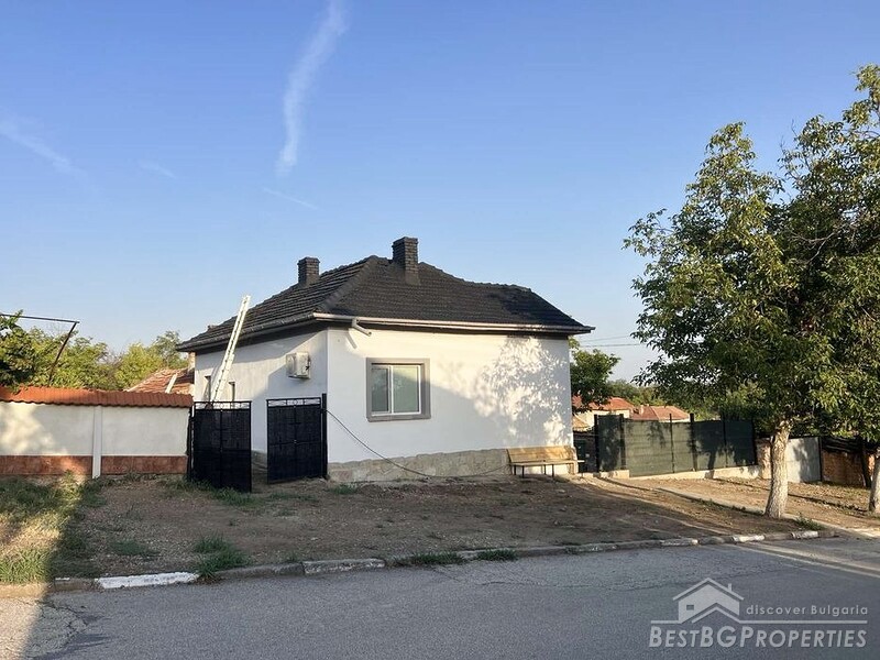 Renovated house for sale in the vicinity of Pleven
