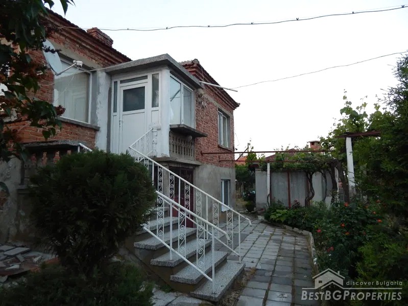 Renovated house for sale near the sea