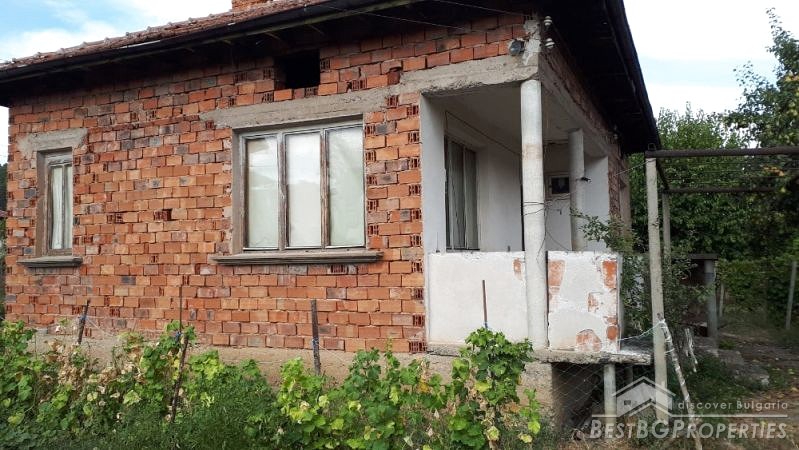 Rural house for sale close to Montana