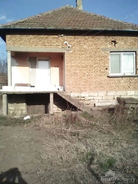 Rural house for sale in the town Miziya