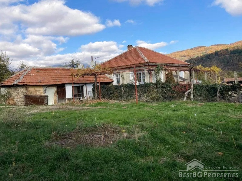 Rural house for sale near Kalofer