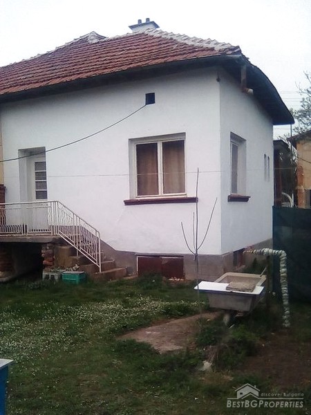 Rural property for sale near the town of Cherven Bryag